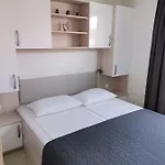 Floating House - Sunset 펜션