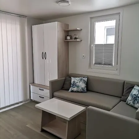 Počitniška hiša Floating House - Sunset *