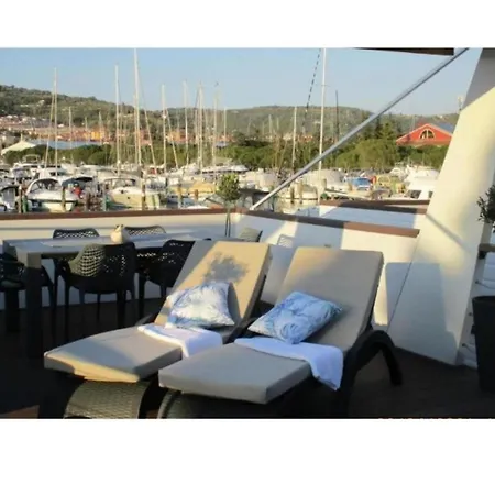 Floating House - Sunset Ferienhaus Portorož