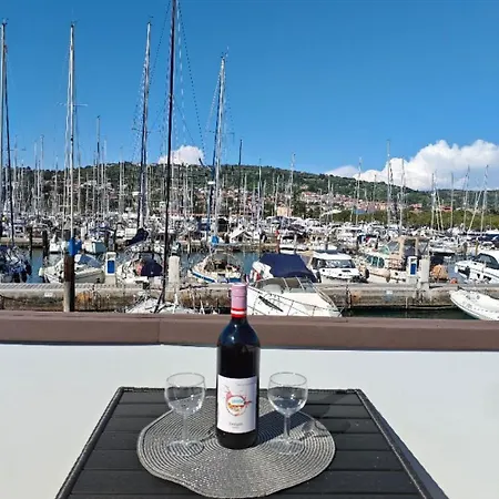 펜션 Floating House - Sunset