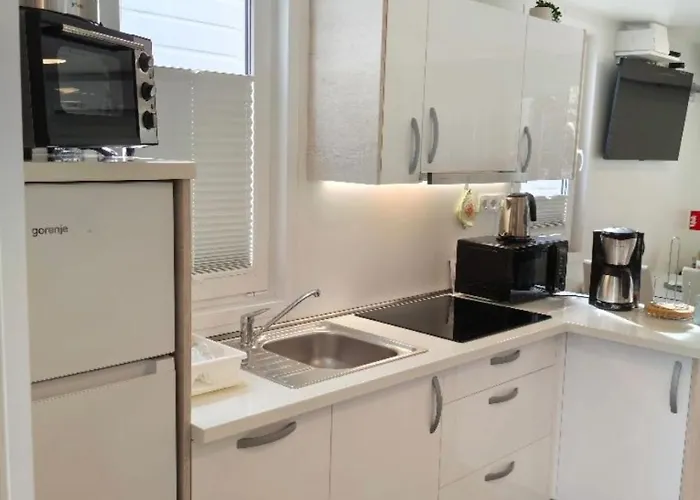 Floating House - Sunset Feriehus