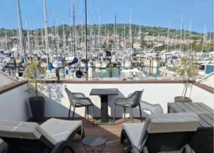 Floating House - Sunset * Portorož